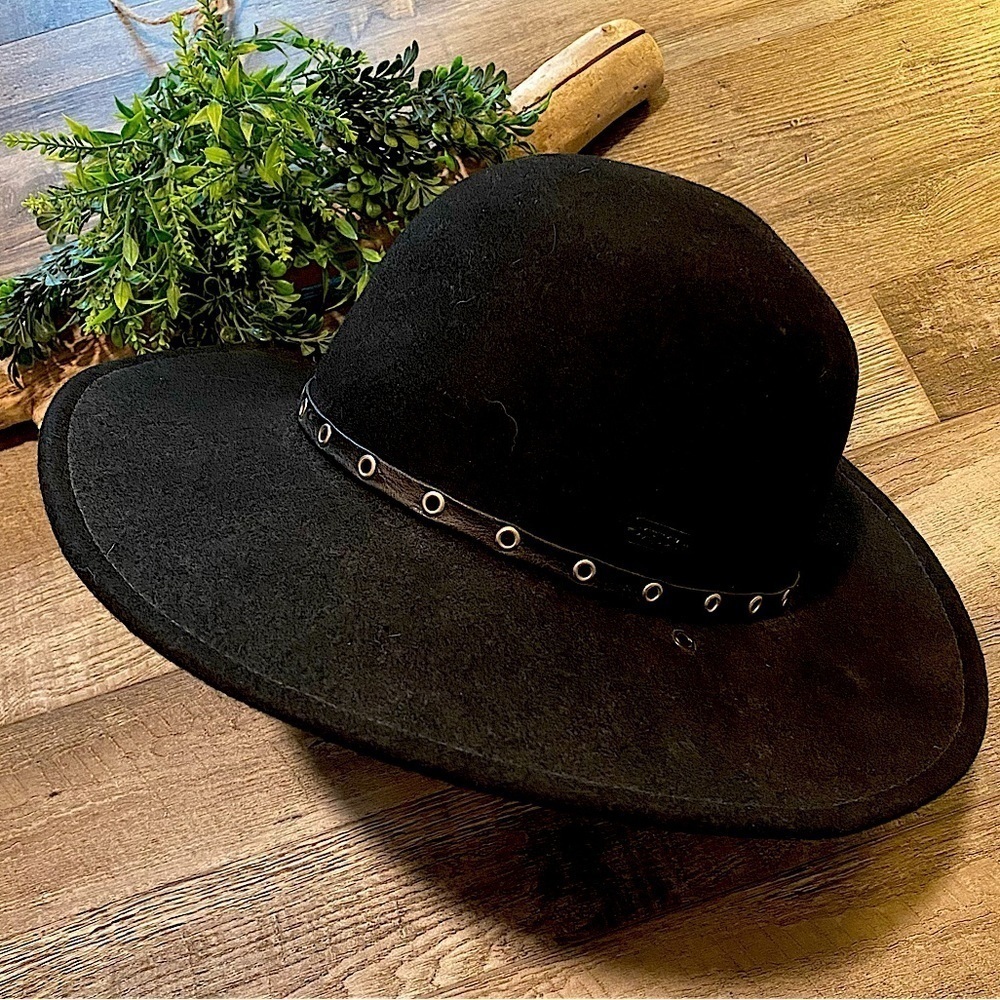 CHUCK 100% Wool Black Hat, Size L/XL